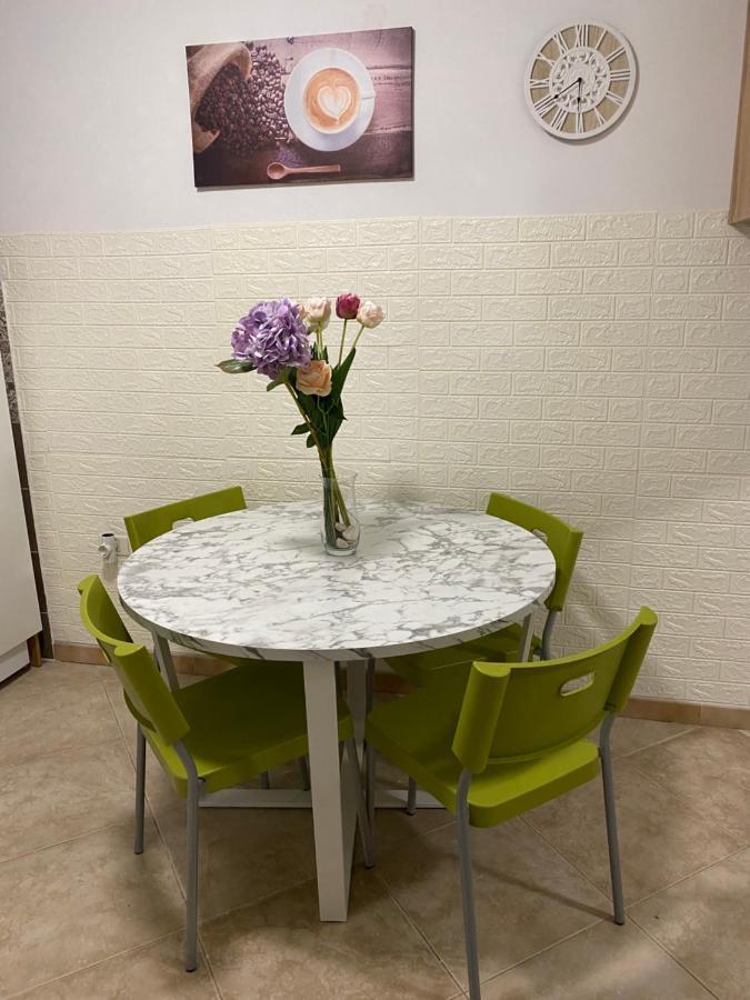 Studio Apartma Sara Appartement Piran Buitenkant foto