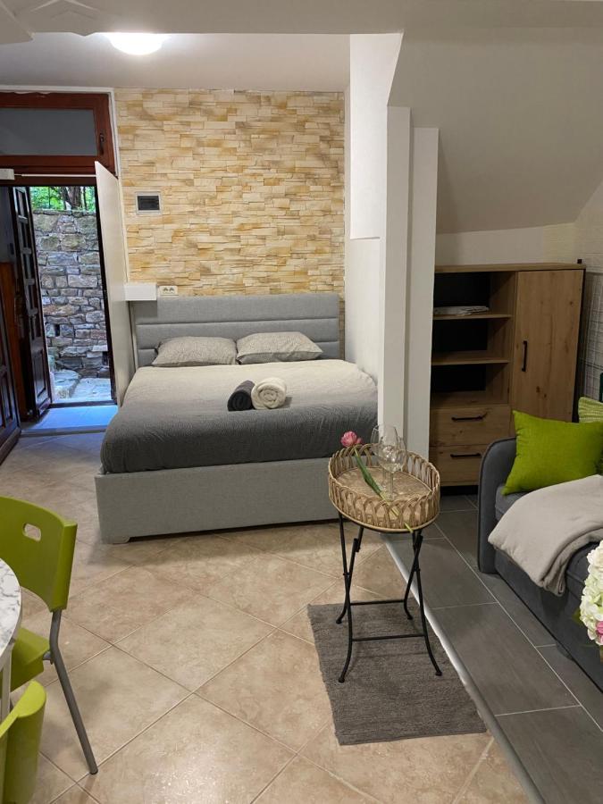 Studio Apartma Sara Appartement Piran Buitenkant foto