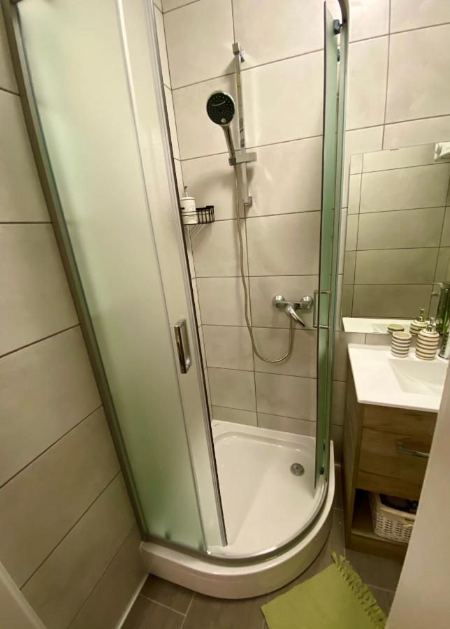 Studio Apartma Sara Appartement Piran Buitenkant foto