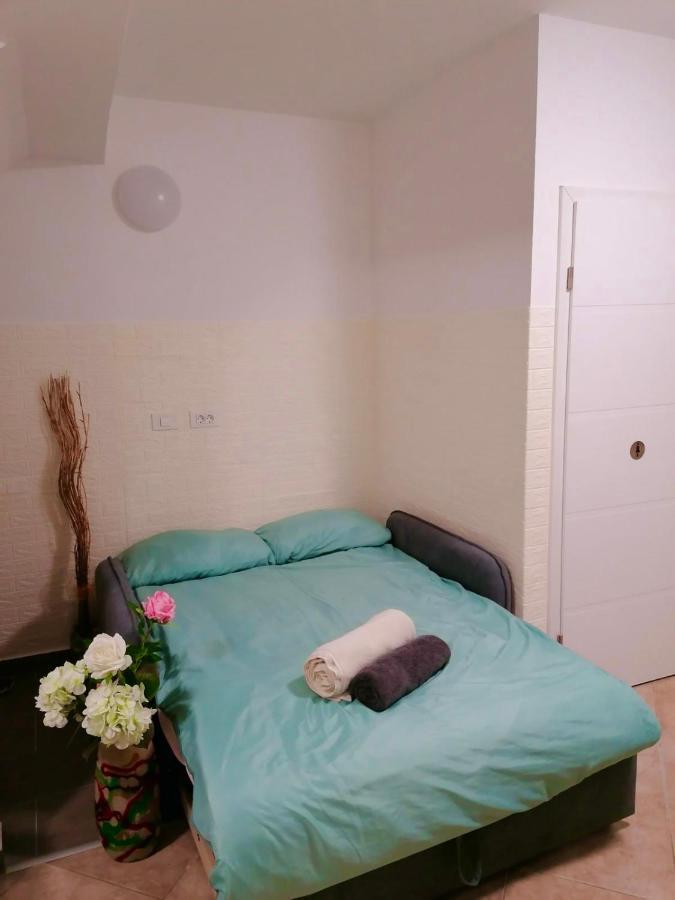 Studio Apartma Sara Appartement Piran Buitenkant foto